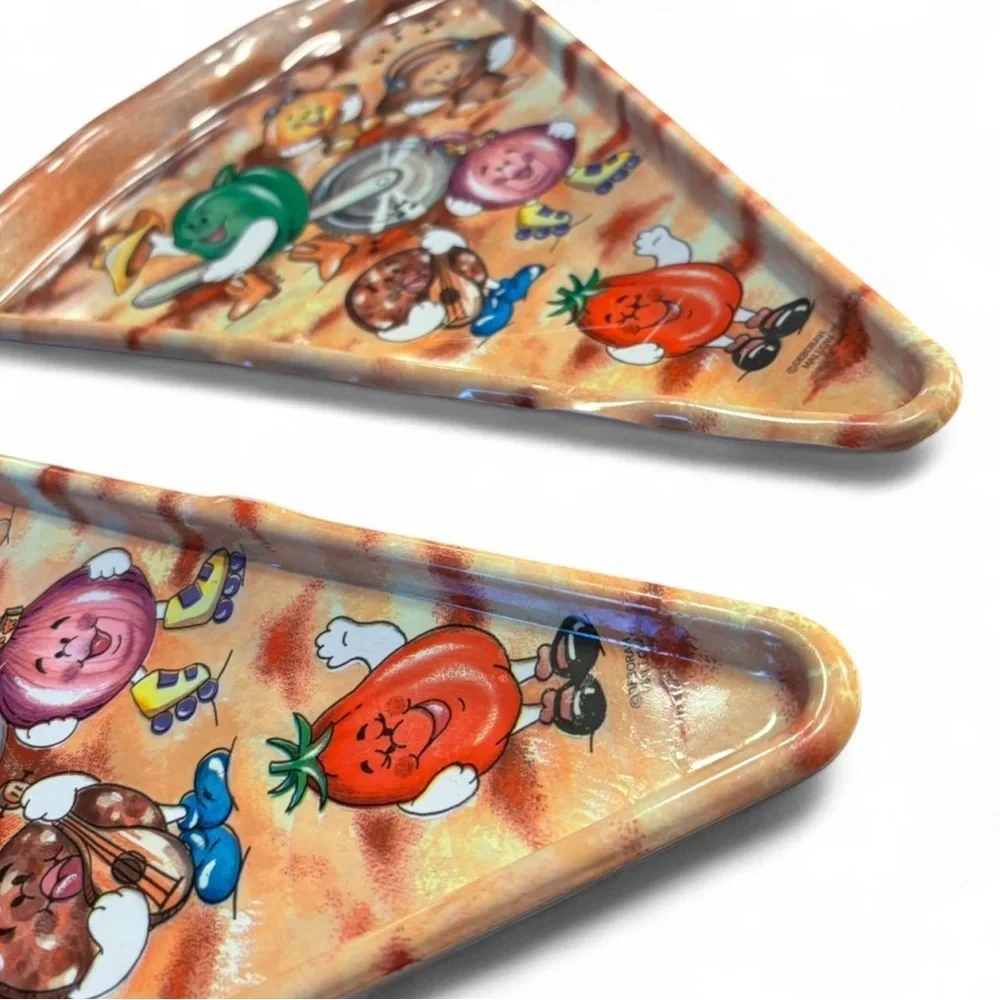 Vintage 90s Deborah Mallow Pizza Slice Shaped Plastic Party Plate Lot of 2